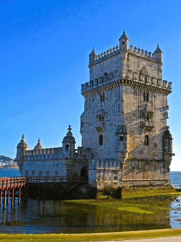 Tour Belem Portugal road trip vert d'eau