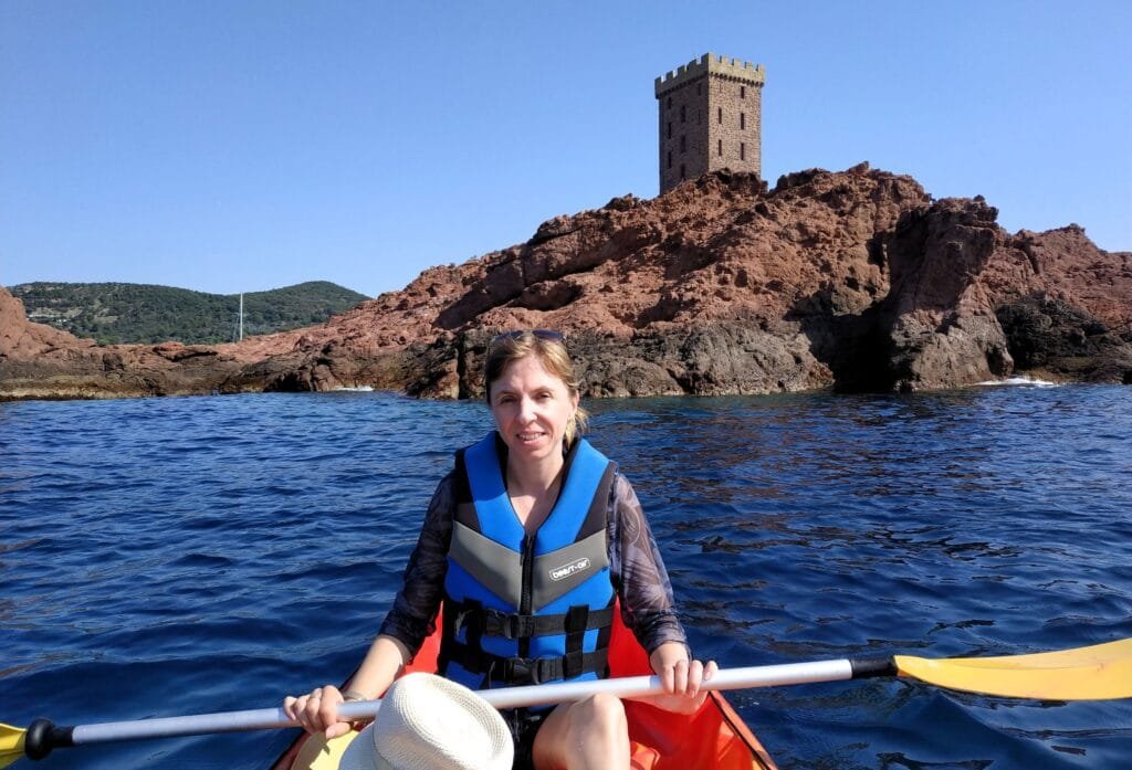 pause kayak corse voyage nature vert d'eau